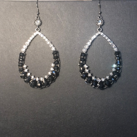 Bold black/clear rhinestone hoops 3.5” x 2” size. Silver tone metal.✨✨✨ - Picture 5 of 8